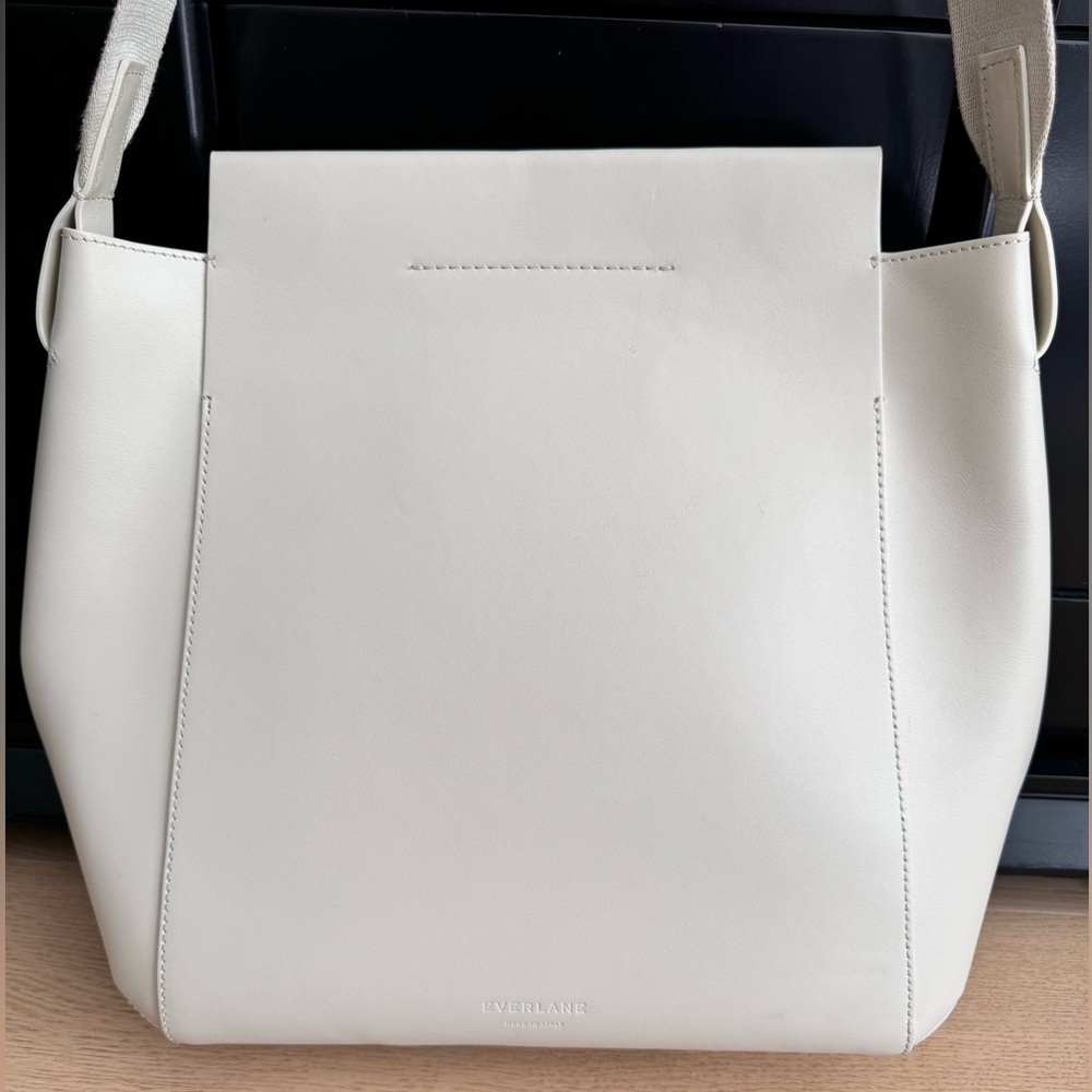 Everlane Form bag